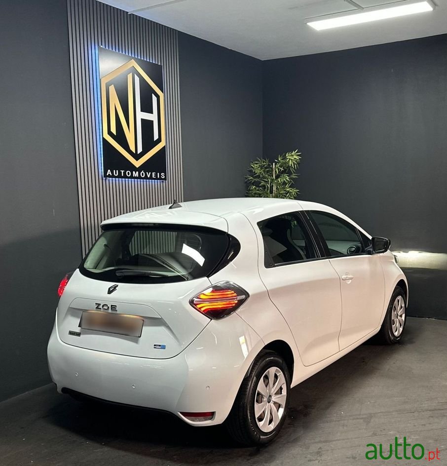 2021' Renault Zoe photo #4