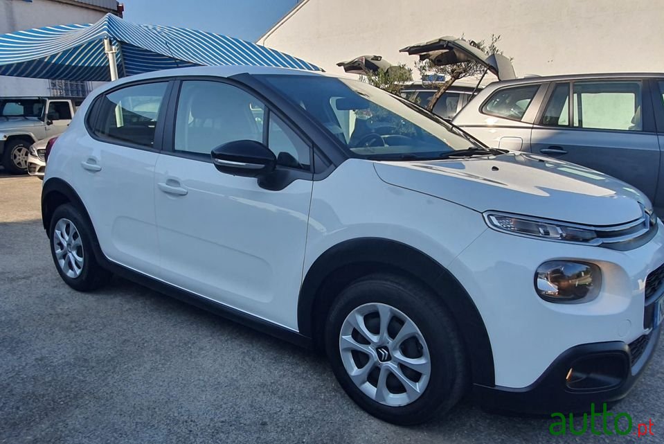 2020' Citroen C3 photo #3