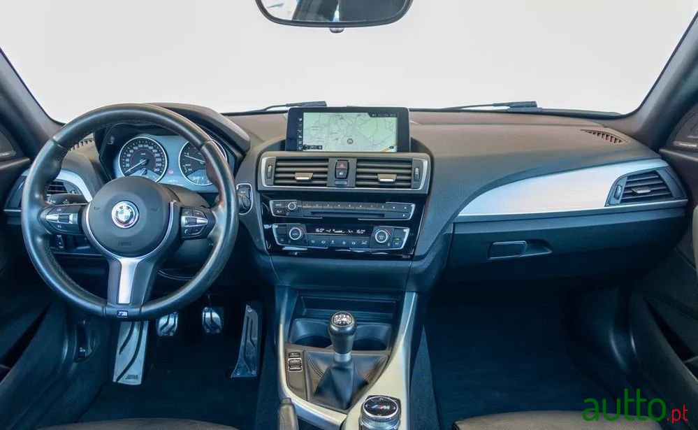 2017' BMW Série 2 D Coupe Pack M photo #4