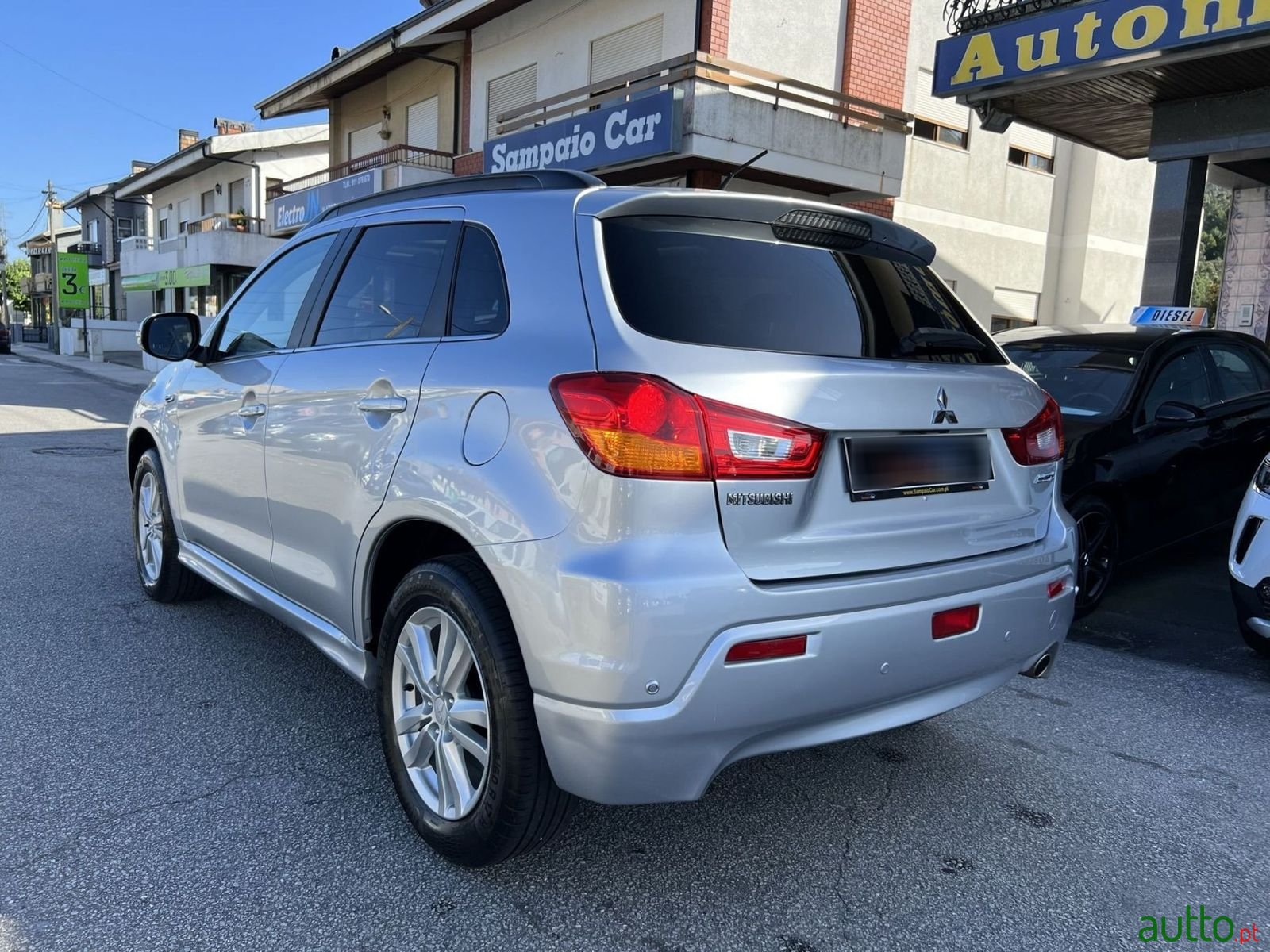 2010' Mitsubishi ASX photo #5