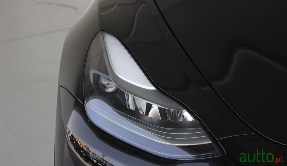 2022' Tesla Model Y photo #3