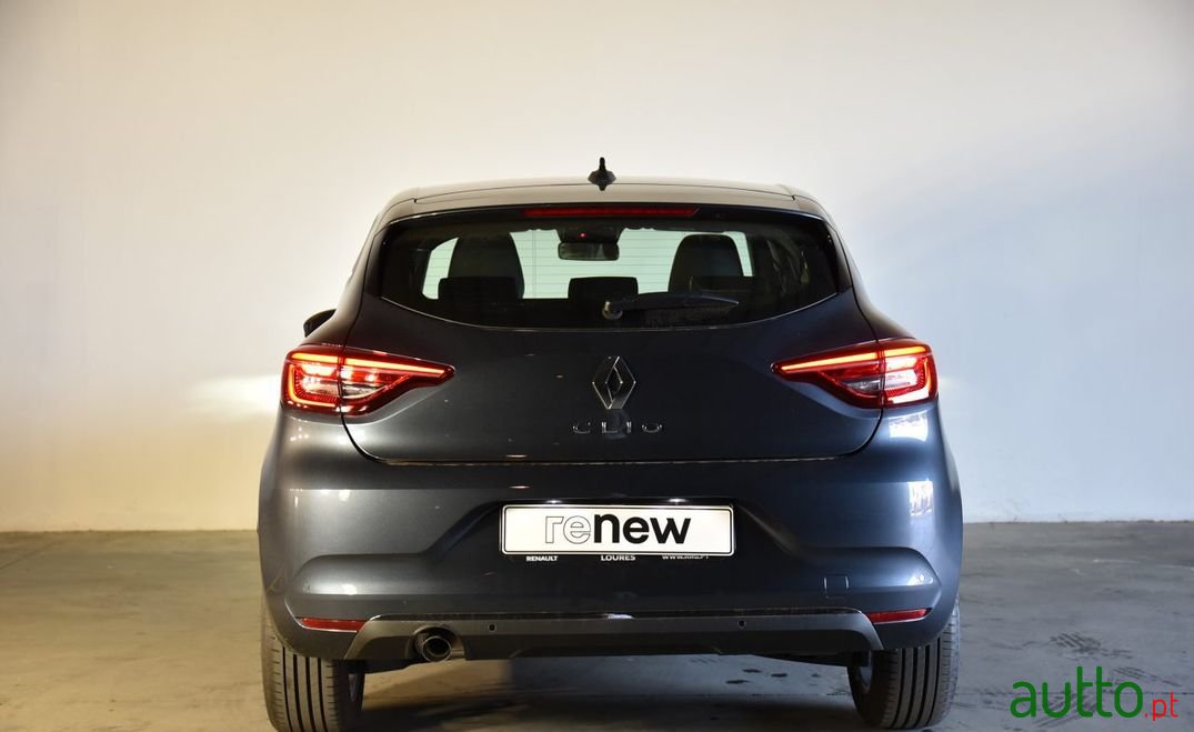 2022' Renault Clio photo #6