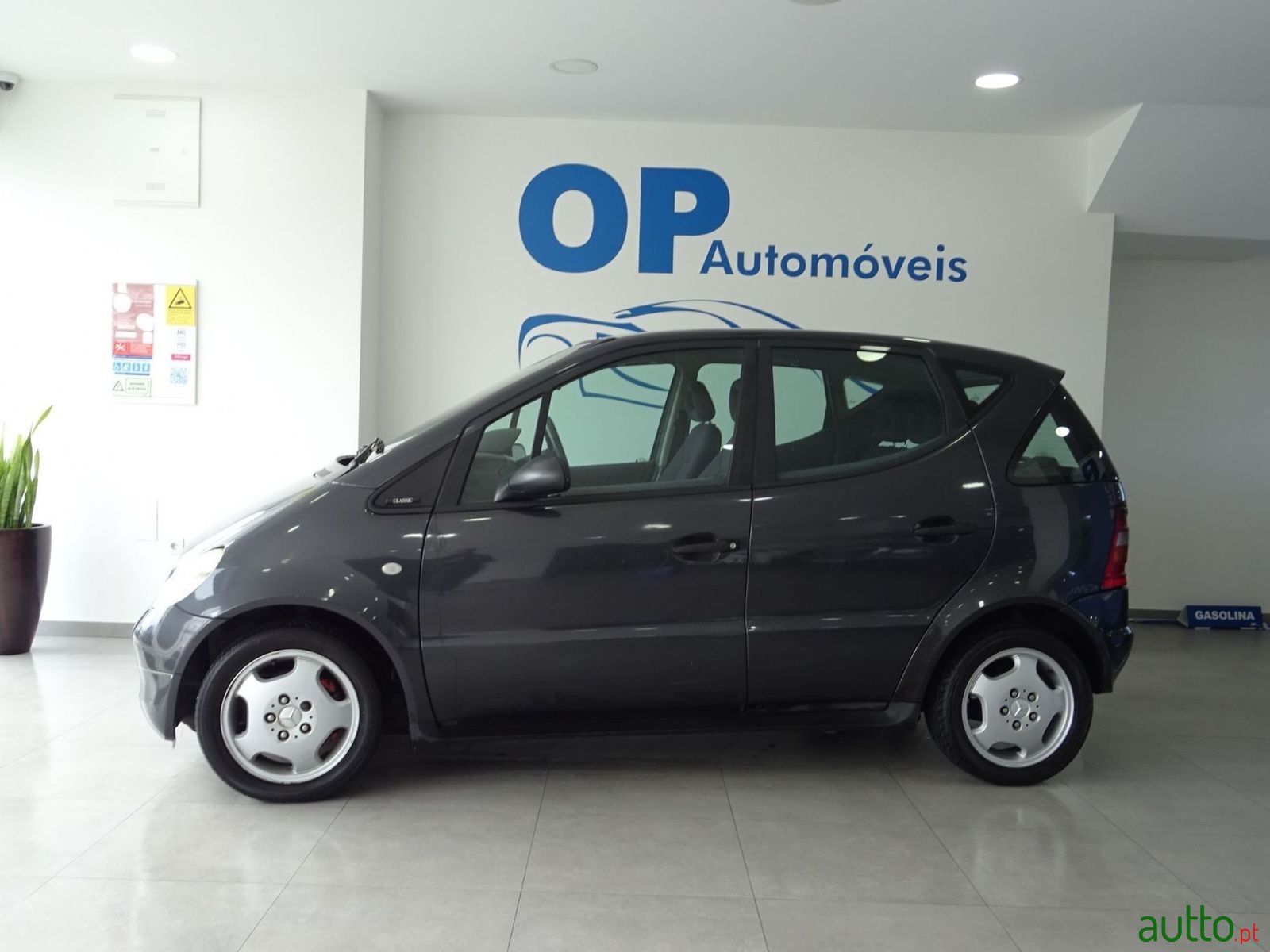 1999' Mercedes-Benz A-170 photo #3