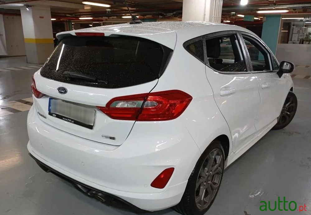 2021' Ford Fiesta photo #3