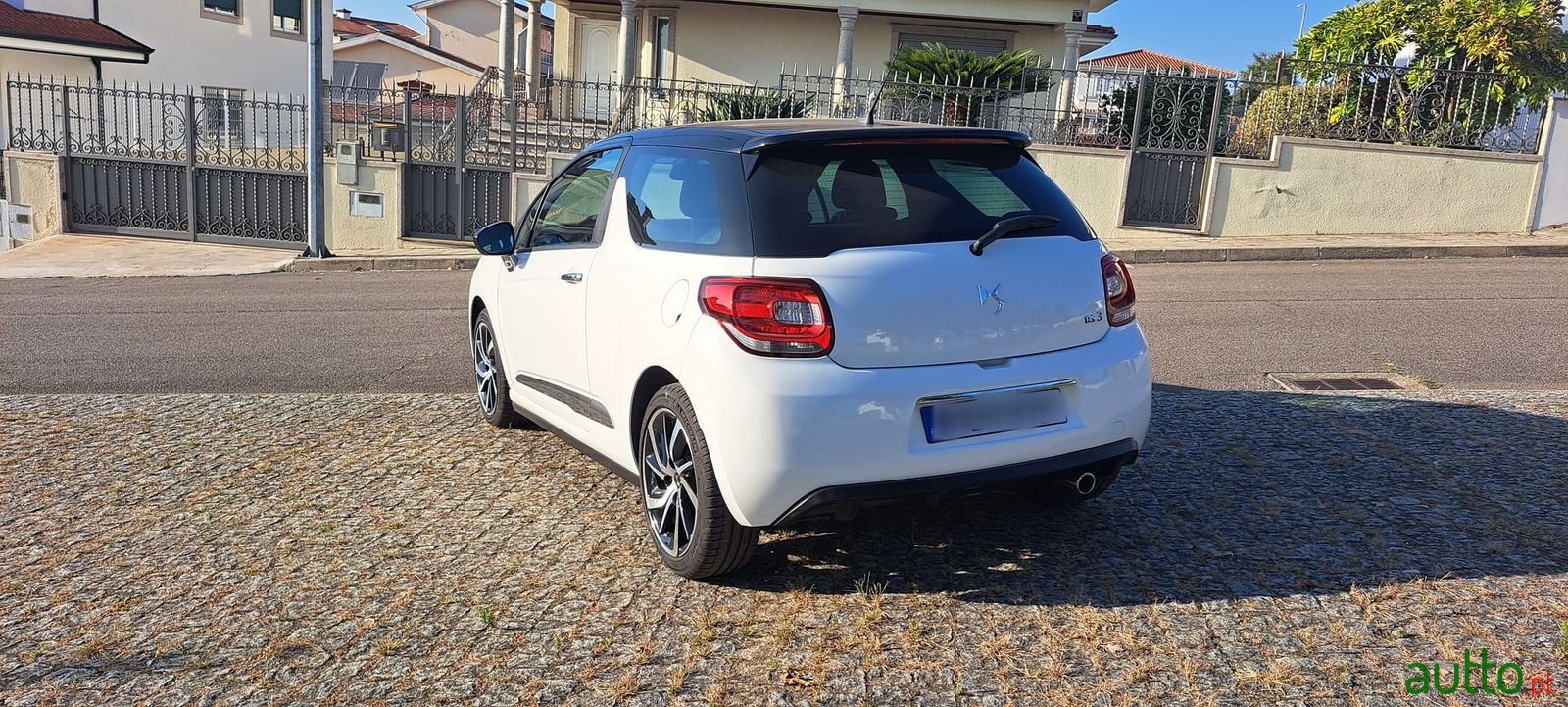 2017' DS Automobiles Ds3 photo #4