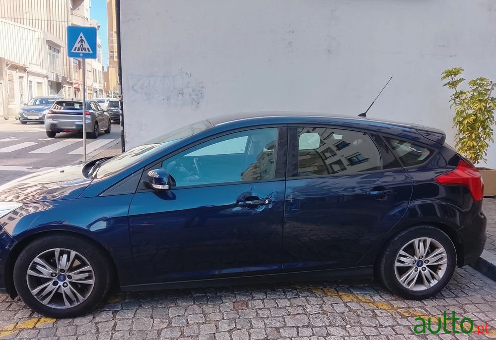 2012' Ford Focus 1.6 Tdci Trend photo #3