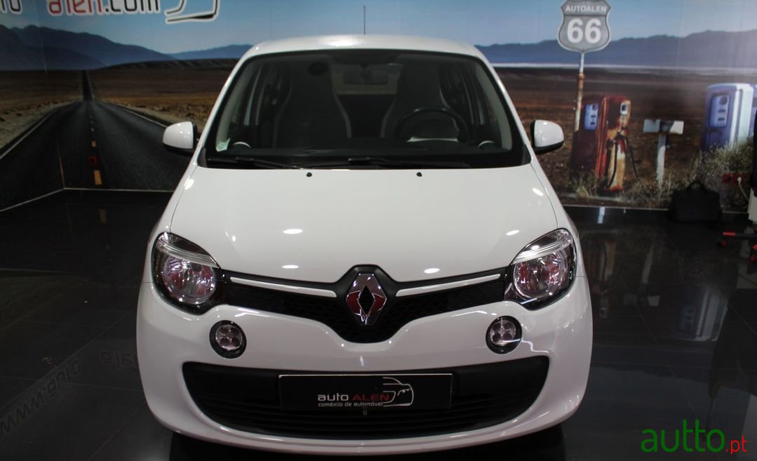 Renault Twingo Cabrio 2018 The Little Convertible That Can - hq0uedp
