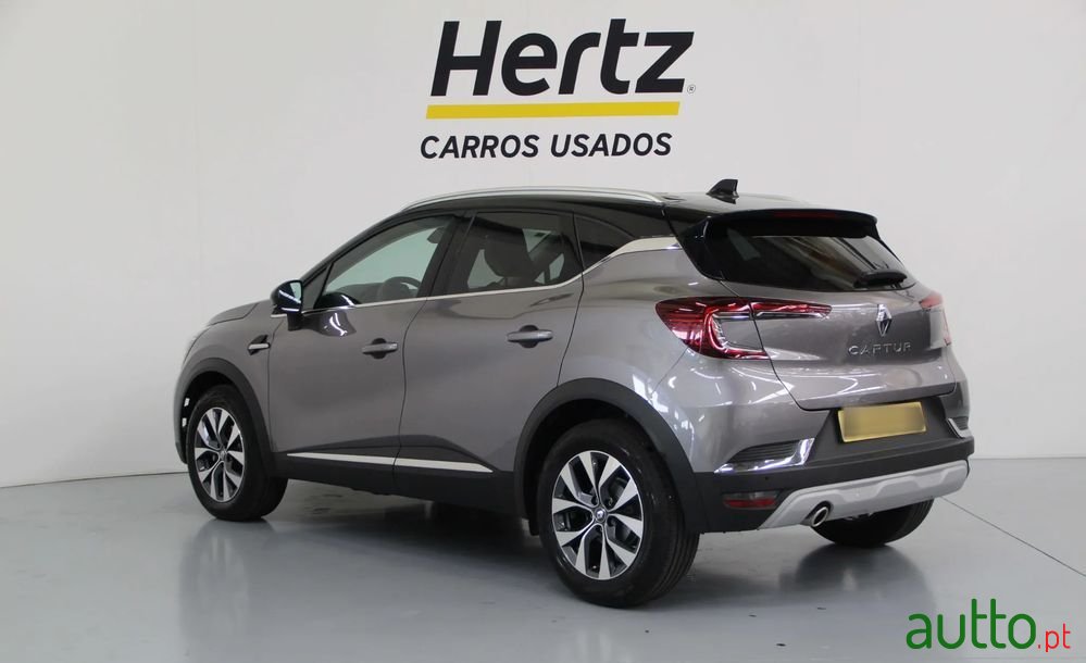 2022' Renault Captur 1.0 Tce Intens photo #3