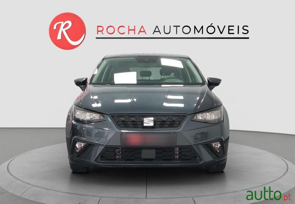 2024' SEAT Ibiza 1.0 Tsi Style photo #2