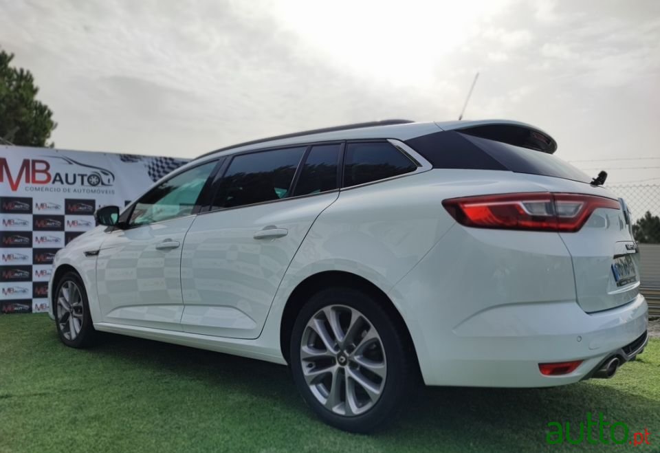 2018' Renault Megane photo #3