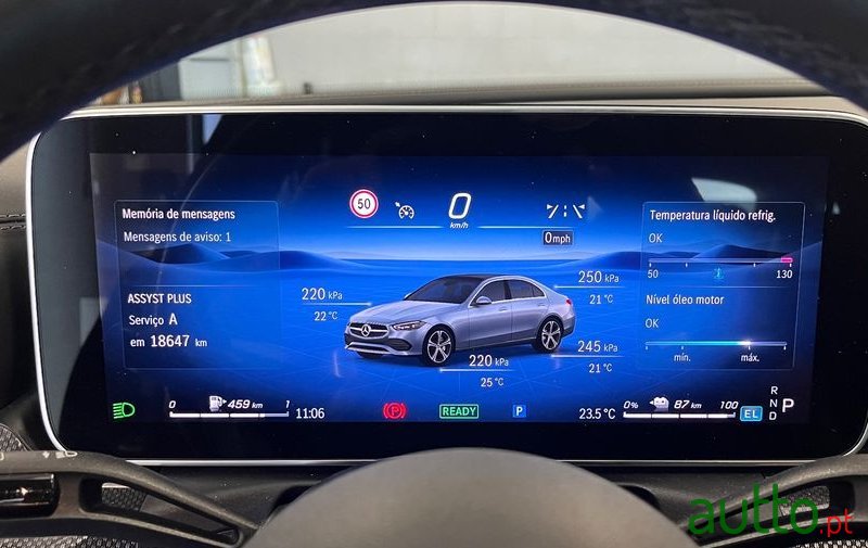 2022' Mercedes-Benz Classe C photo #3