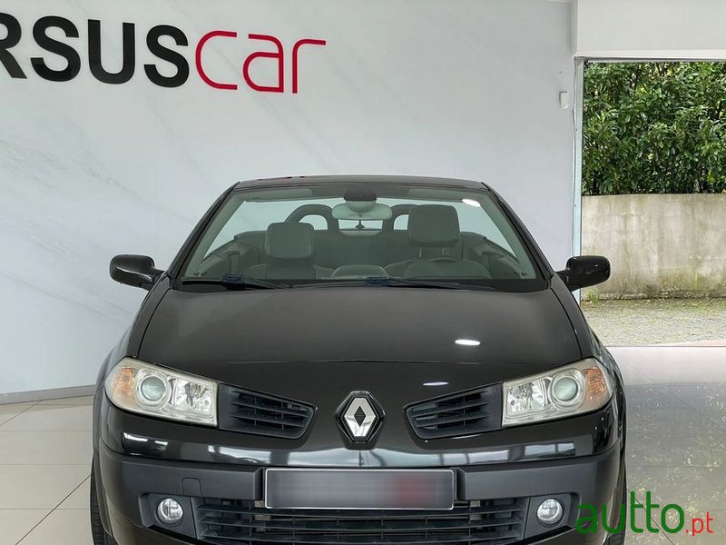 2007' Renault Megane photo #2