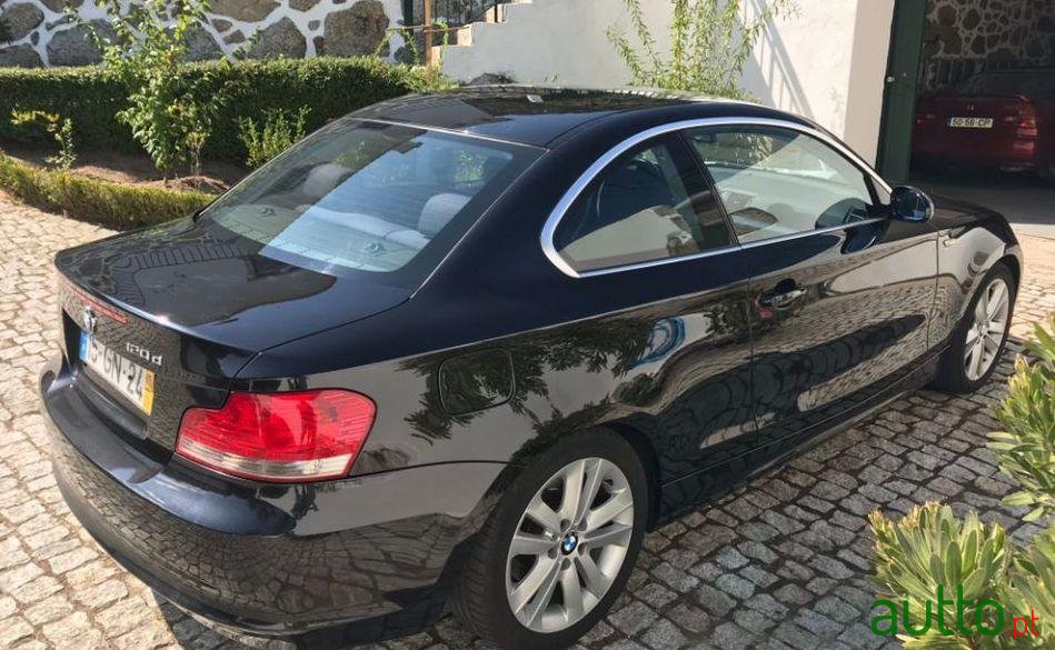 2008' BMW 120 Coupe photo #2