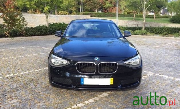 2012' BMW 116 photo #1