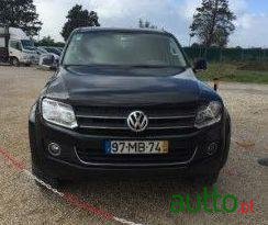 2011' Volkswagen Amarok photo #2