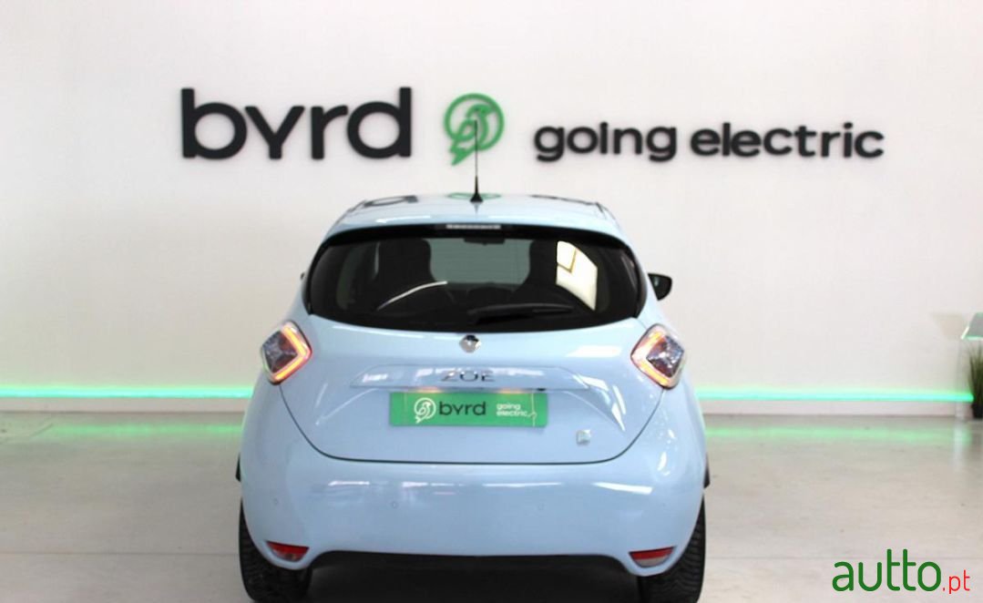 2016' Renault Zoe photo #3