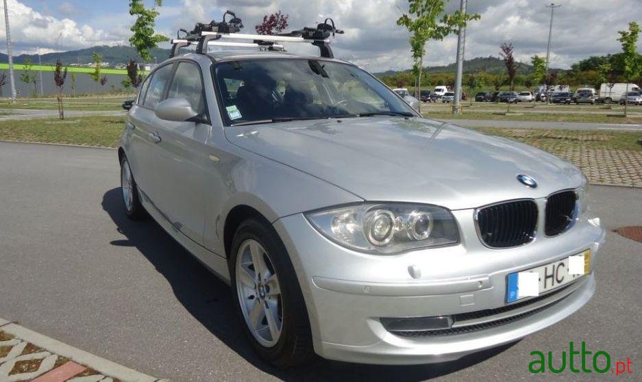 2008' BMW 118 D photo #2