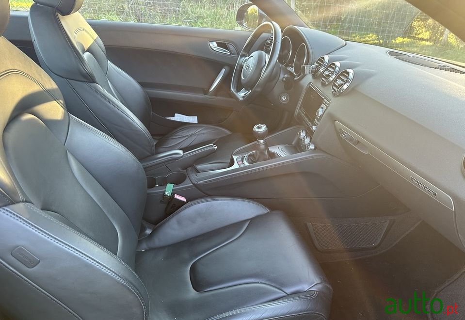 2010' Audi TT photo #6