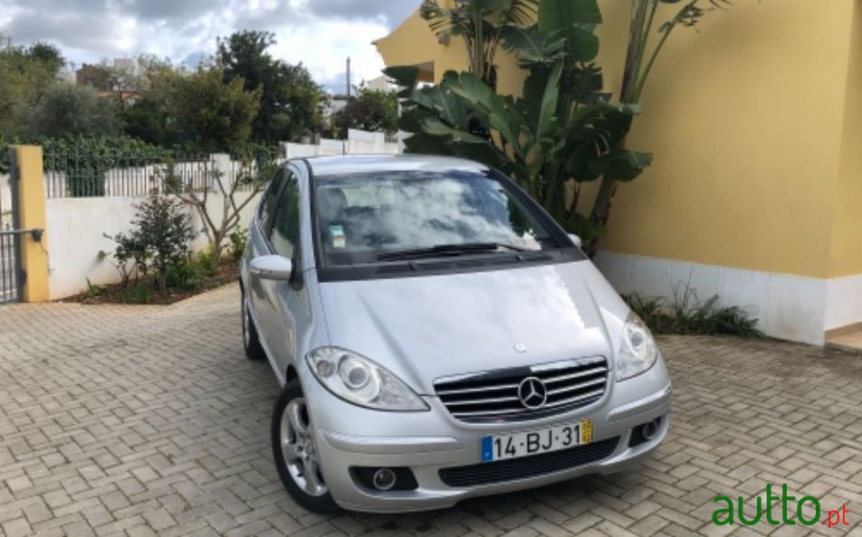 2006' Mercedes-Benz A-180 Ver-Cdi-Avantgarde photo #4