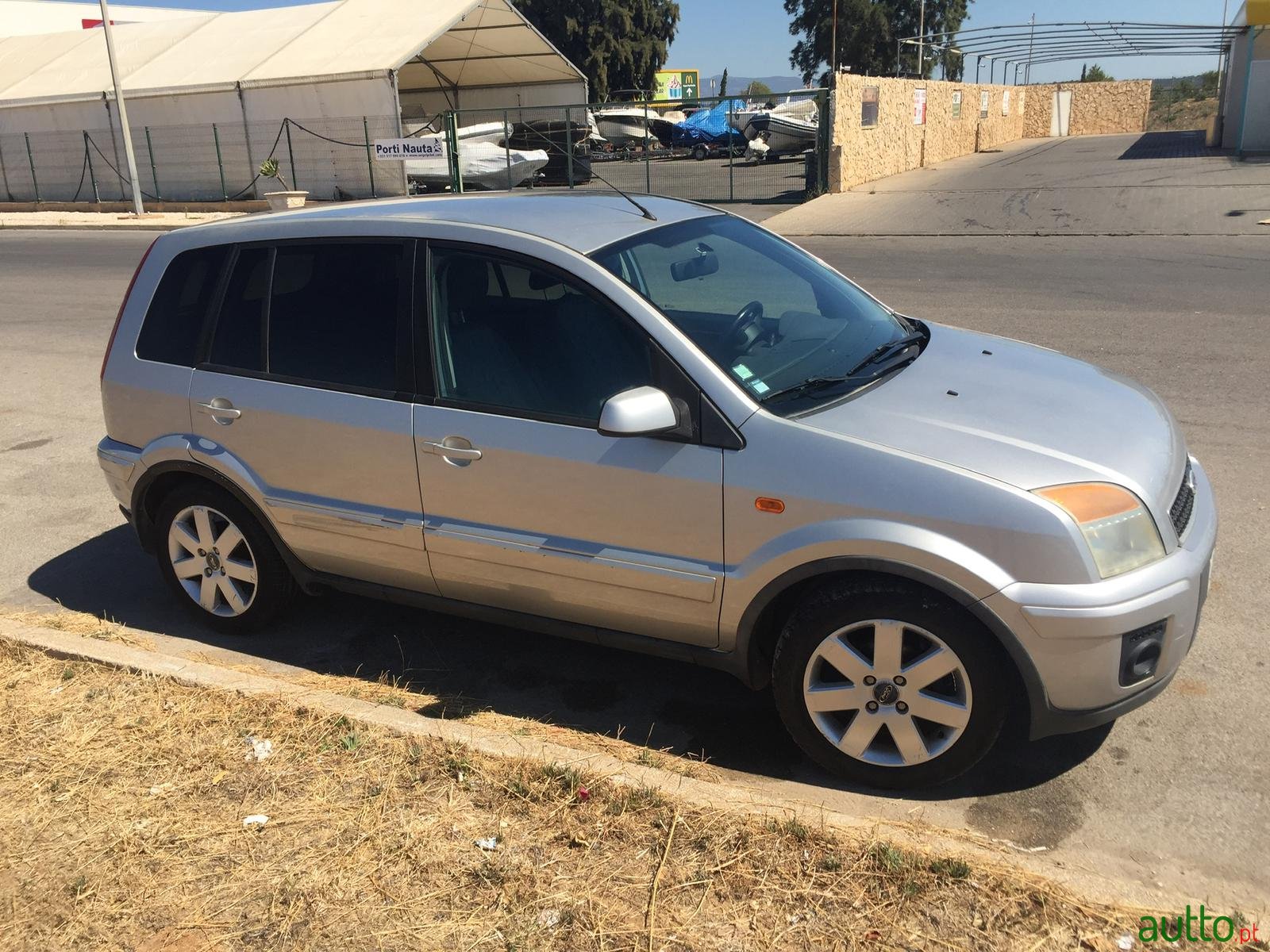 2005' Ford Fusion photo #3