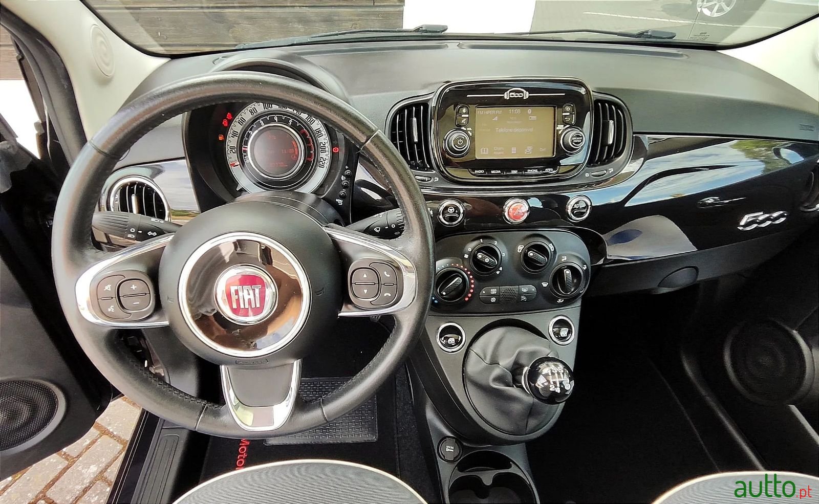 2019' Fiat 500 photo #6