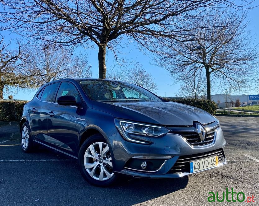 2018' Renault Megane photo #1