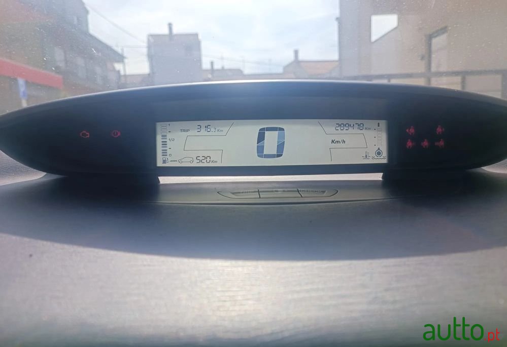 2005' Citroen C4 photo #5