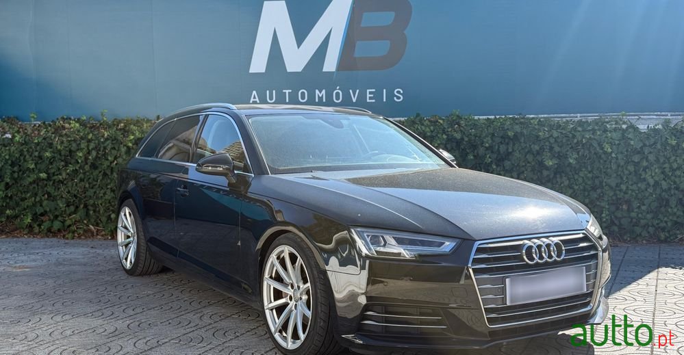 2016' Audi A4 Avant photo #1