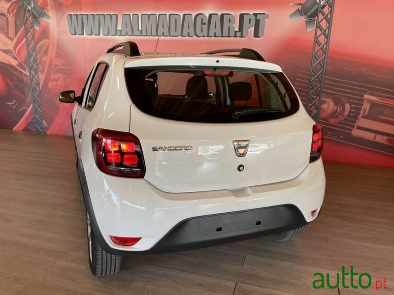 2020' Dacia Sandero photo #4