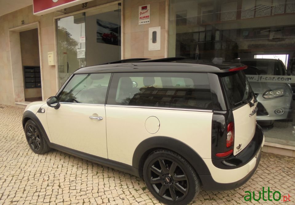 2009' MINI Clubman photo #3