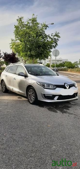 2015' Renault Megane Sport Tourer photo #3