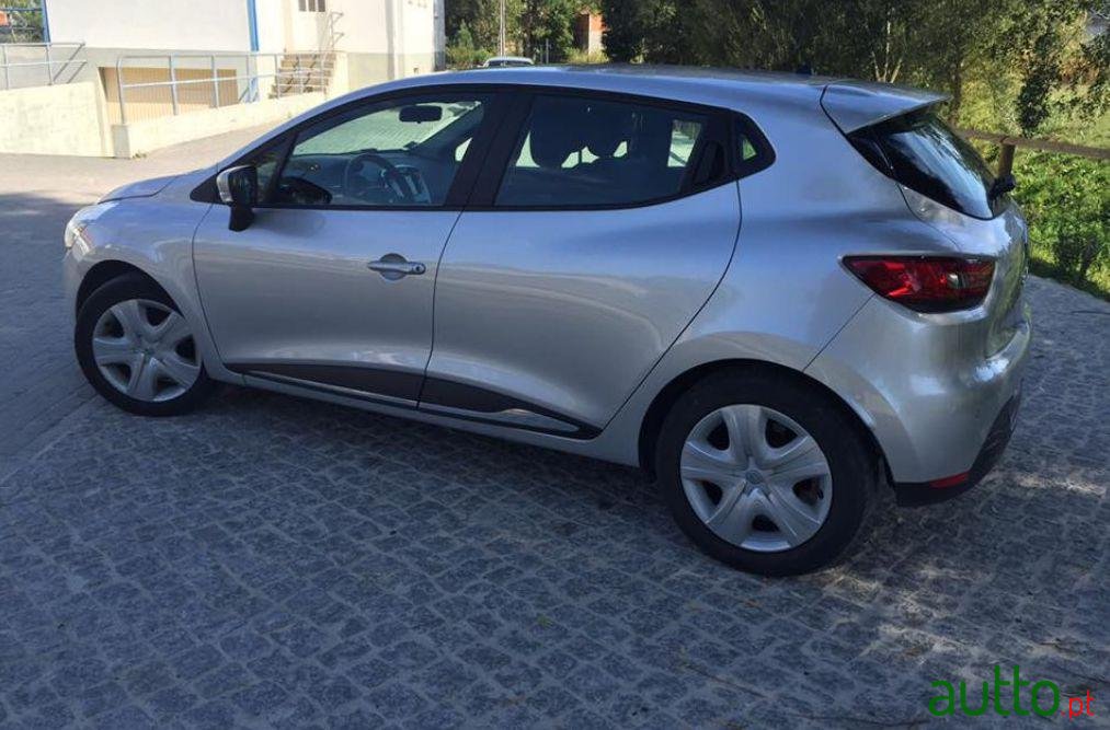 2013' Renault Clio 1.5 dCi Dynamique S 83g photo #2