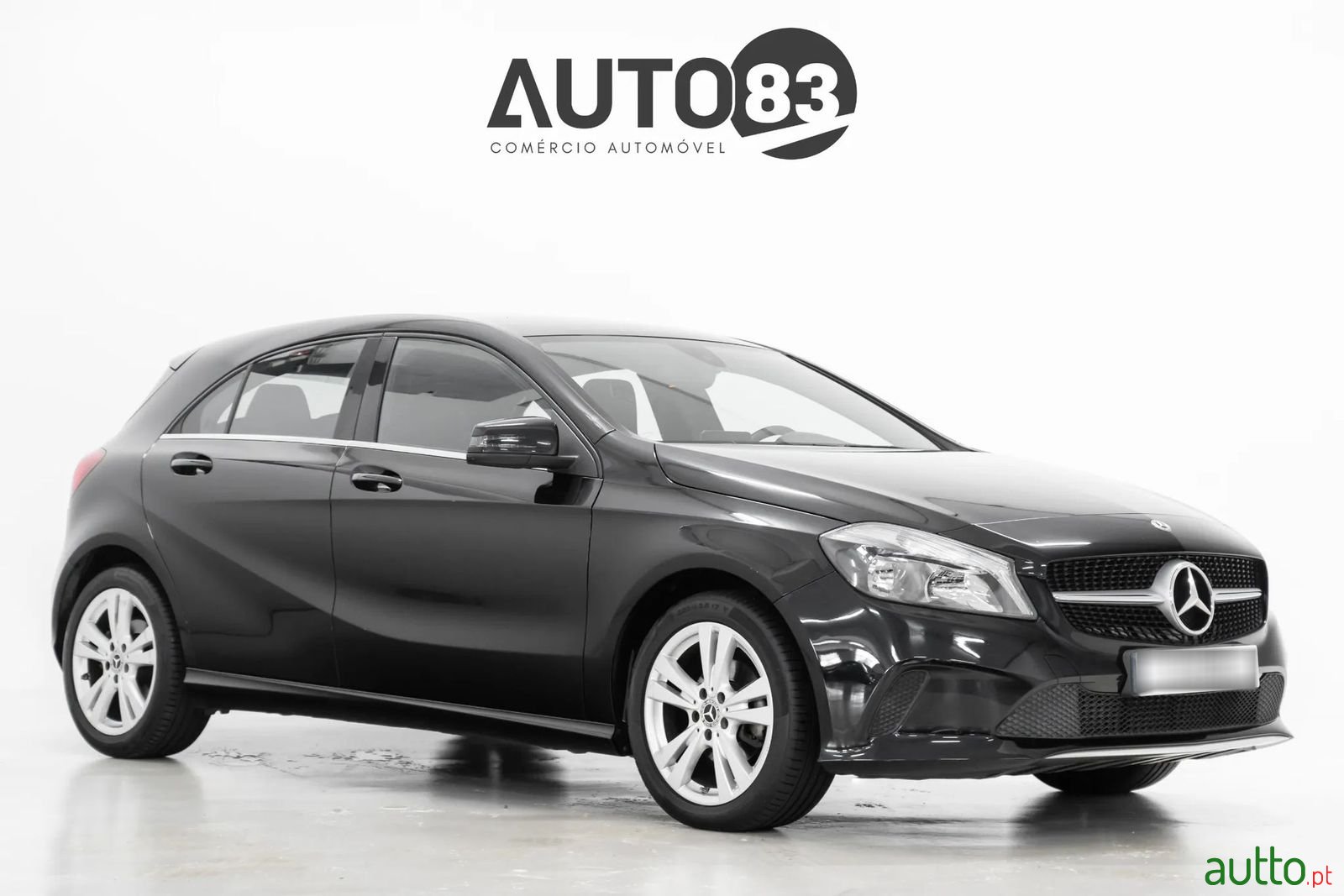 2017' Mercedes-Benz A-180 photo #2