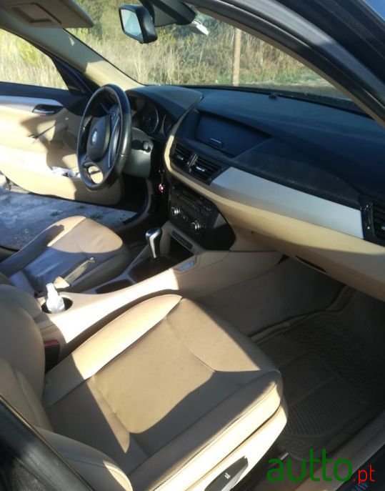 2010' BMW X1 photo #5