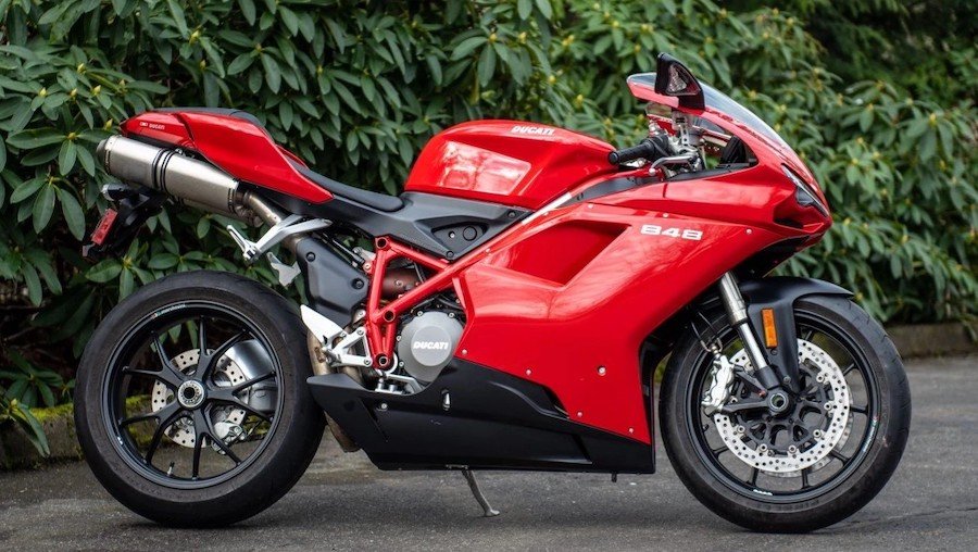 Low-Mile 2009 Ducati 848 Looks Almost Impeccable, Could Be Yours to Cherish and Enjoy