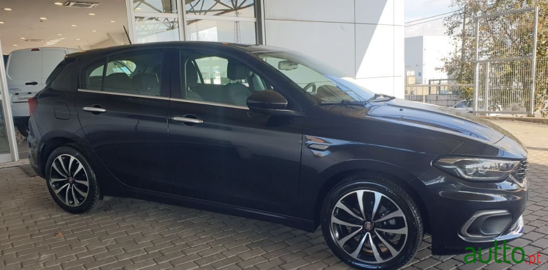 2018' Fiat Tipo photo #1