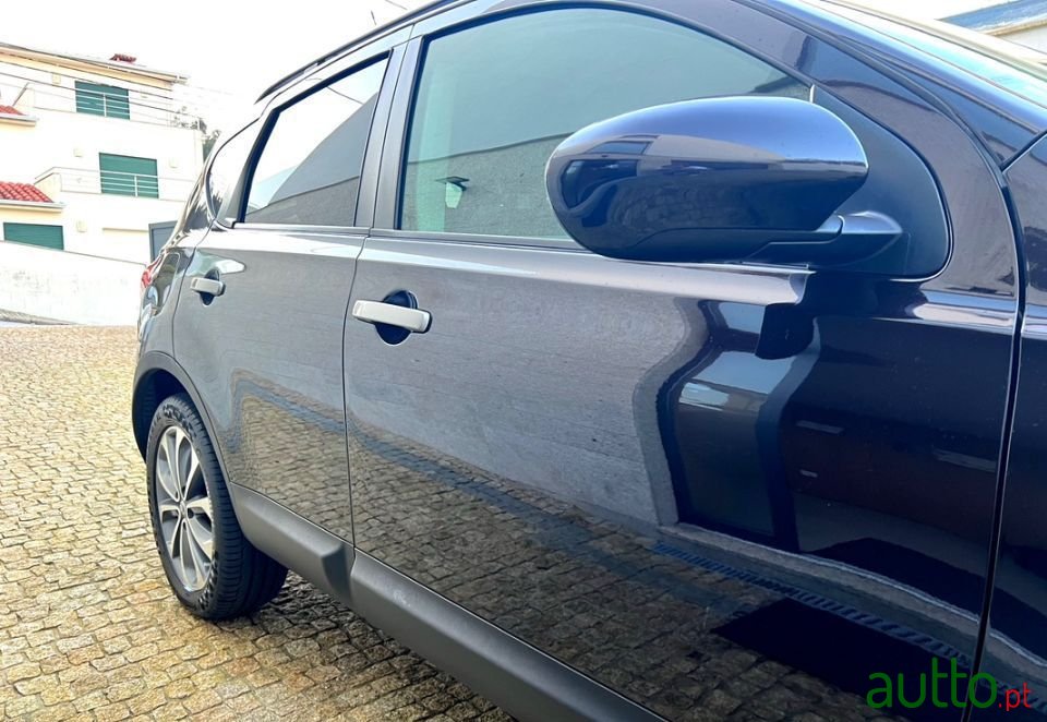 2009' Nissan Qashqai photo #4