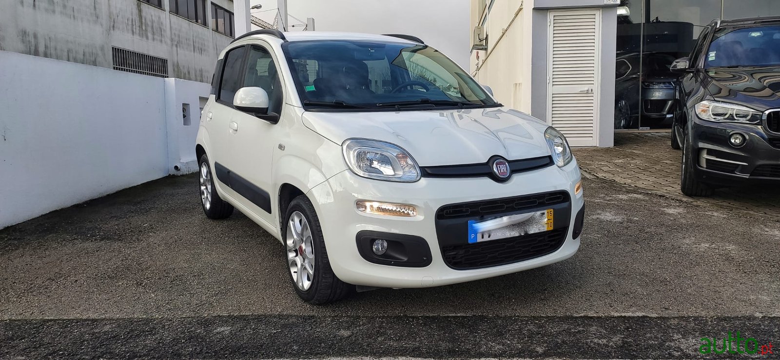 2015' Fiat Panda photo #3