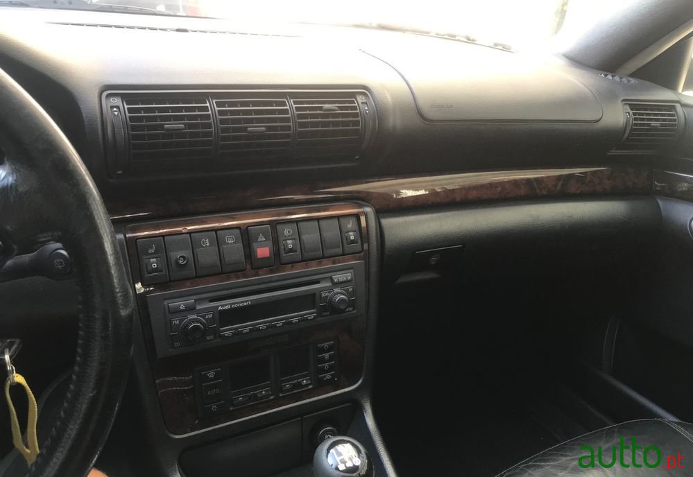 1999' Audi A4 1.9 Tdi Confort photo #3