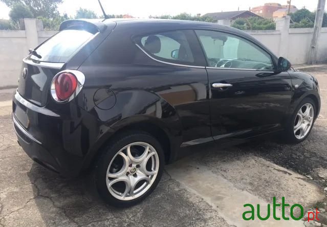 2009' Alfa Romeo MiTo 1.3 Jtd Distinctive photo #3