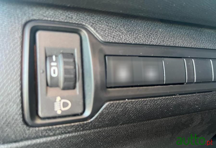 2016' Peugeot 308 photo #6