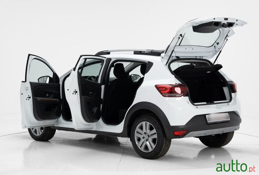 2022' Dacia Sandero photo #5