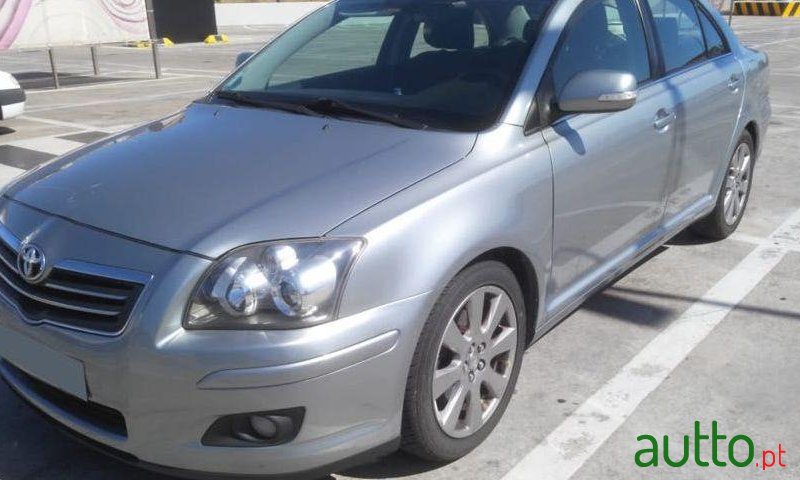 2008' Toyota Avensis D4D photo #3