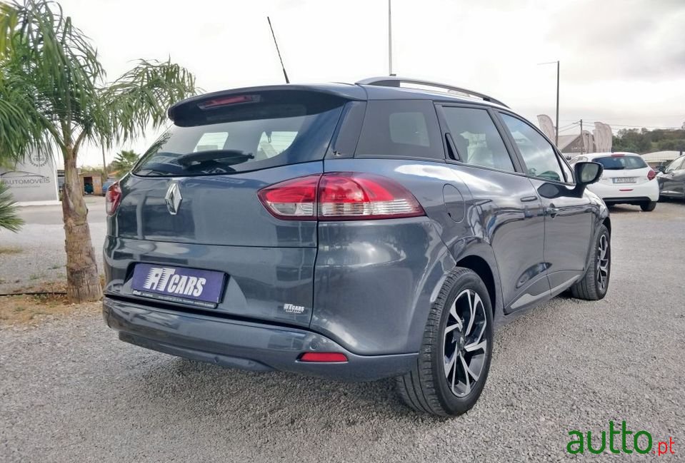 2018' Renault Clio Break photo #5