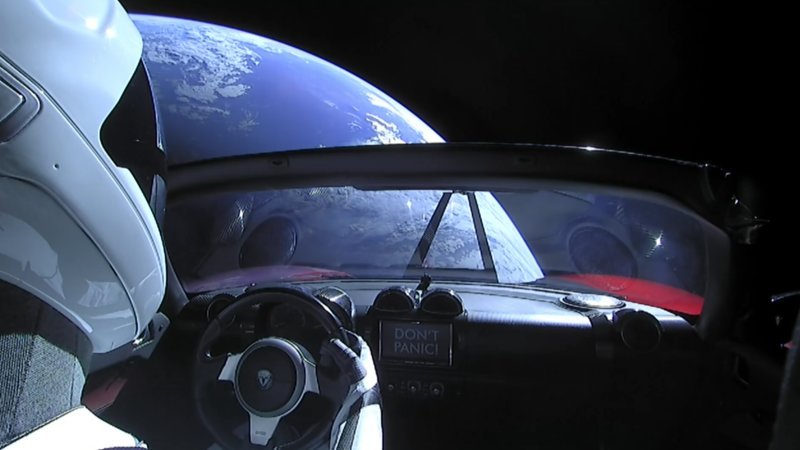 Veja O Tesla Roadster Deixar A Terra Em Superfoguete Da SpaceX