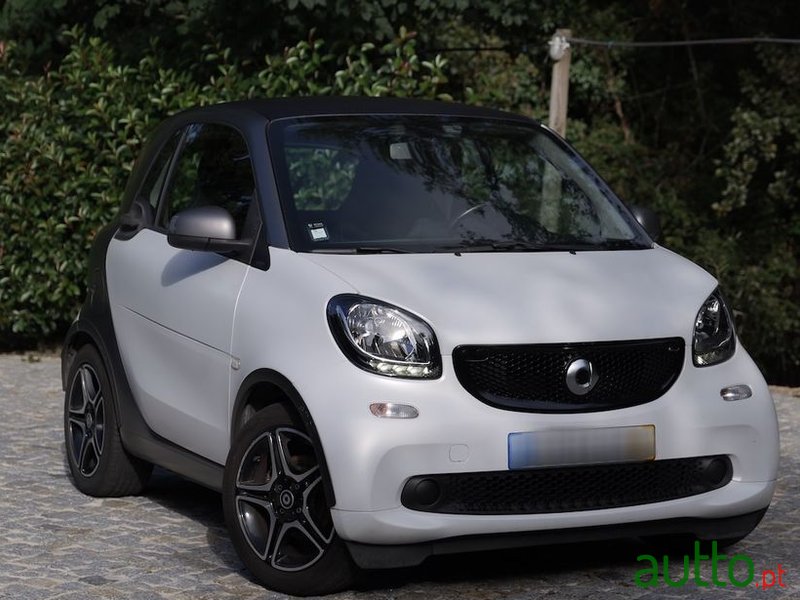 2016' Smart Fortwo photo #1