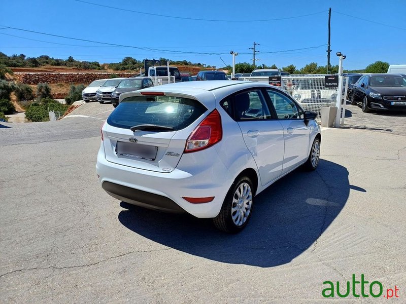 2017' Ford Fiesta 1.0 Ti-Vct Trend photo #5