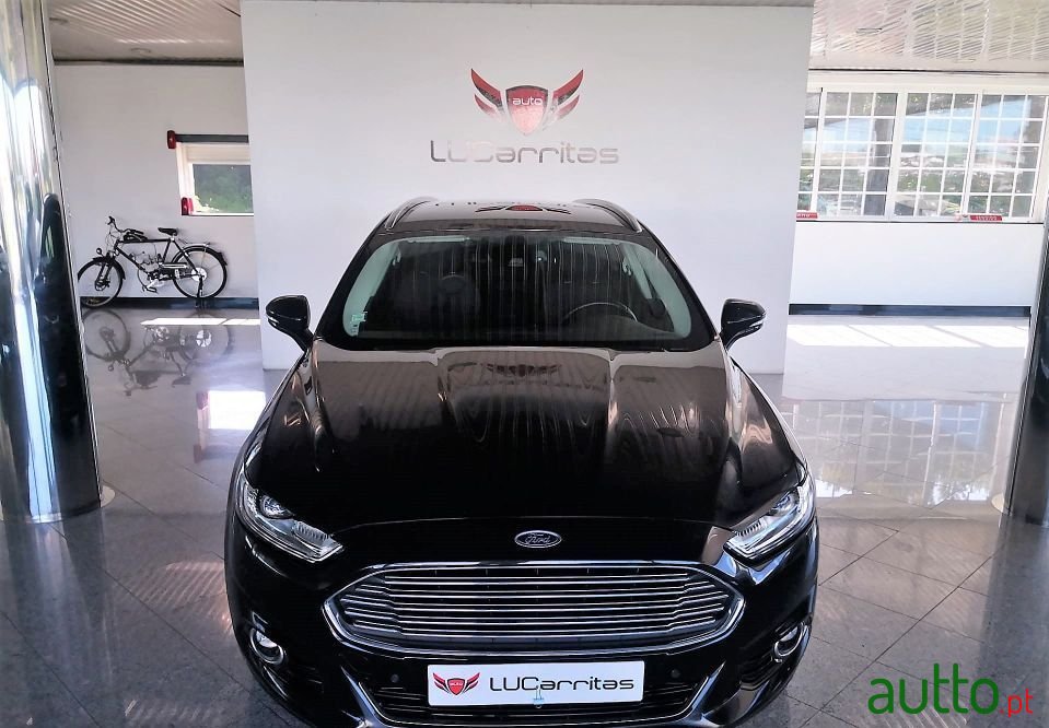 2014' Ford Mondeo Sw photo #5