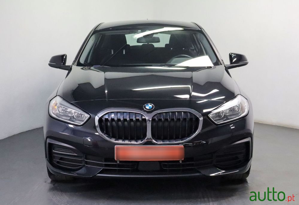 2021' BMW Série 1 photo #2