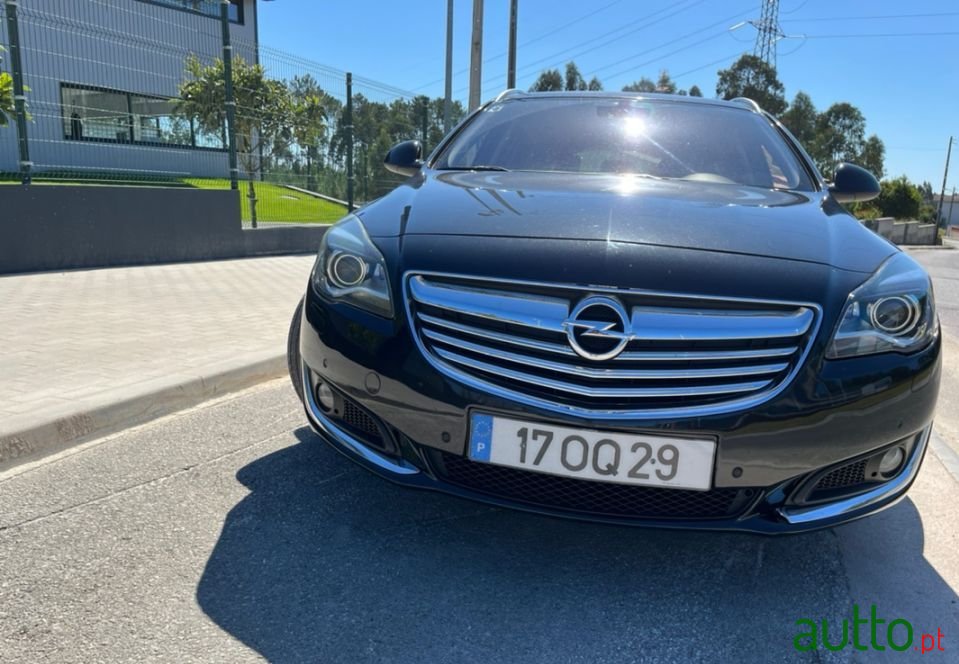 2014' Opel Insignia Sports Tourer photo #5